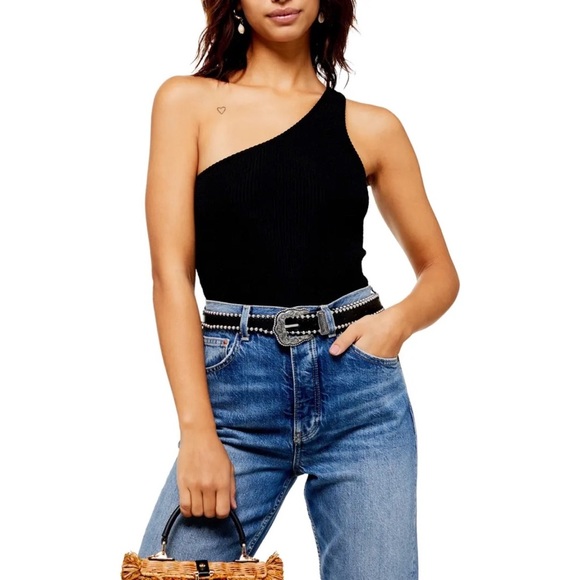 Topshop Tops - Topshop TEXTURED STRETCH ONE SHOULDER BODYSUIT 🌸💖